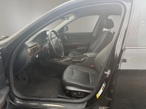 Used 2011 BMW 328i xDrive Sedan AWD/4WD image 23