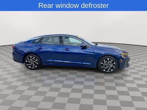 Used 2025 Kia K5 EX image 12