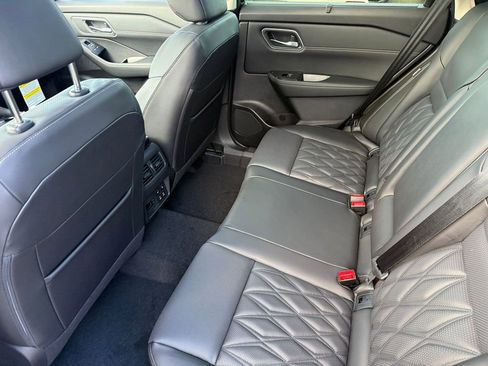 New 2026 Nissan Rogue Platinum w/ Platinum Premium Package image 14