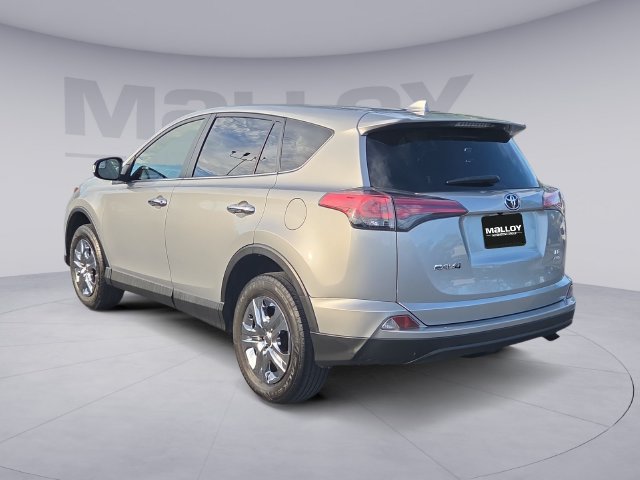 Used 2018 Toyota RAV4 LE w/ All Weather Liner Package AWD/4WD image 3