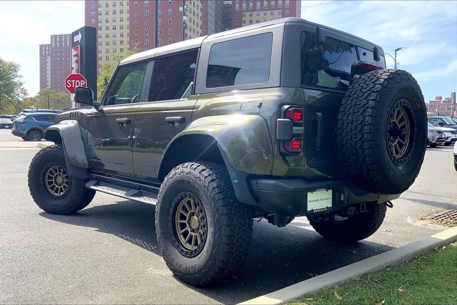 Used 2024 Ford Bronco Raptor w/ Interior Carbon Fiber Pack 6 AWD/4WD image 3