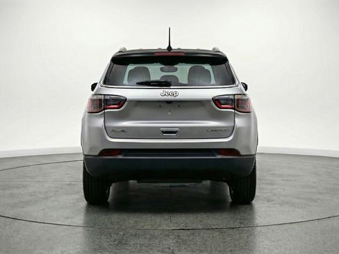 Used 2025 Jeep Compass Limited AWD/4WD image 7