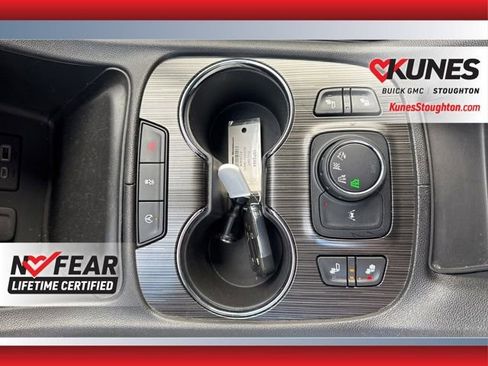 Used 2023 GMC Acadia SLT AWD/4WD image 23