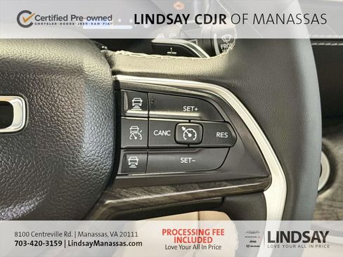 Certified 2025 Jeep Grand Cherokee Limited w/ Luxury Tech Group II AWD/4WD image 32