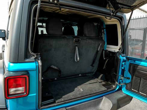 Used 2019 Jeep Wrangler Sport AWD/4WD image 50