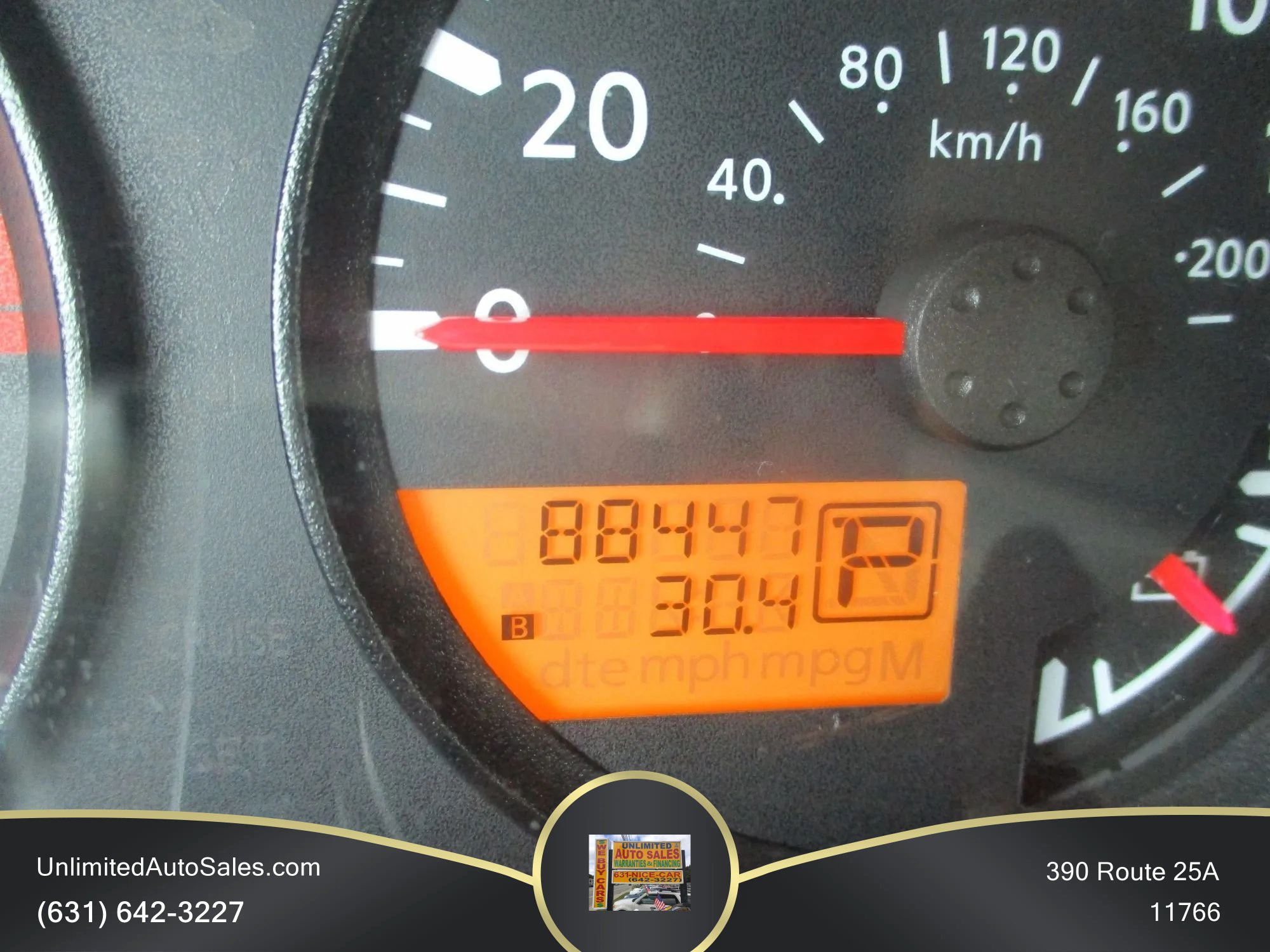Used 2012 Nissan Frontier SV w/ SV Premium Utility Pkg AWD/4WD image 12