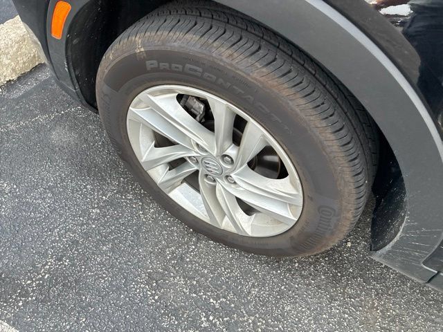 Used 2024 Buick Envista Preferred w/ Advanced Safety Package FWD image 13