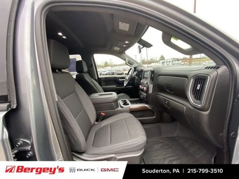 Used 2021 GMC Sierra 1500 Elevation w/ Preferred Package image 31