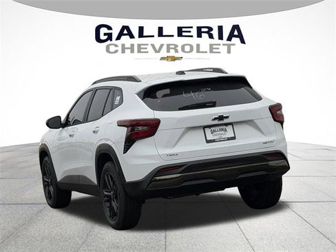 New 2026 Chevrolet Trax ACTIV w/ Driver Confidence Package image 5