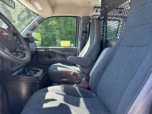Certified 2025 GMC Savana 2500 w/ Driver Convenience Package RWD image 26