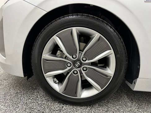 Used 2019 Hyundai Ioniq Limited w/ Ultimate Package 02 image 29