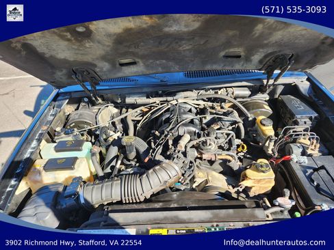 Used 2003 Ford Explorer Sport Trac XLS AWD/4WD image 31