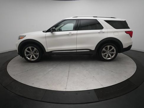 Used 2020 Ford Explorer Platinum w/ Premium Technology Package AWD/4WD image 24