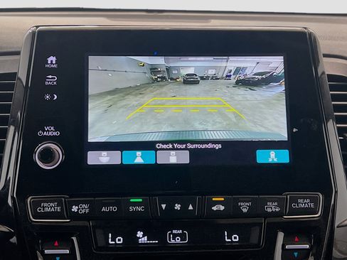 Used 2023 Honda Odyssey EX-L image 9