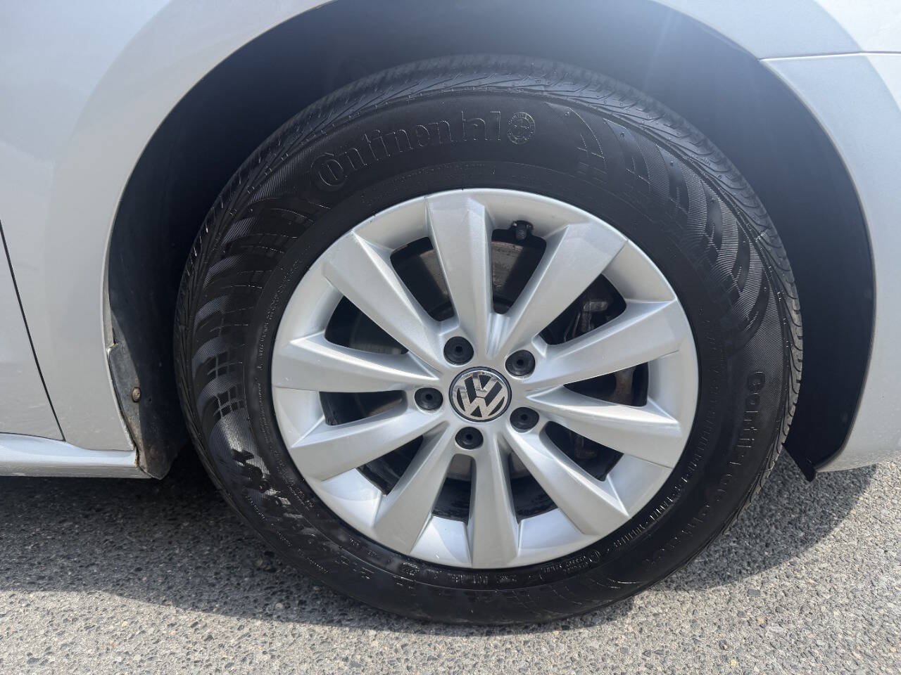 Used 2014 Volkswagen Passat 1.8T Wolfsburg Edition FWD image 13