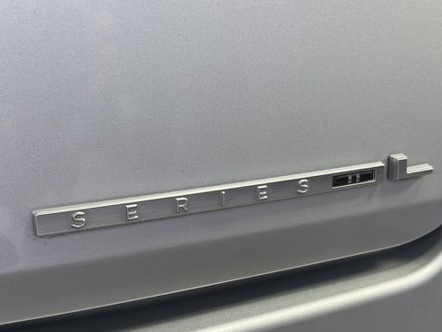 Used 2023 Jeep Grand Wagoneer L Series II image 20