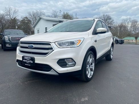 Used 2018 Ford Escape Titanium FWD image 1