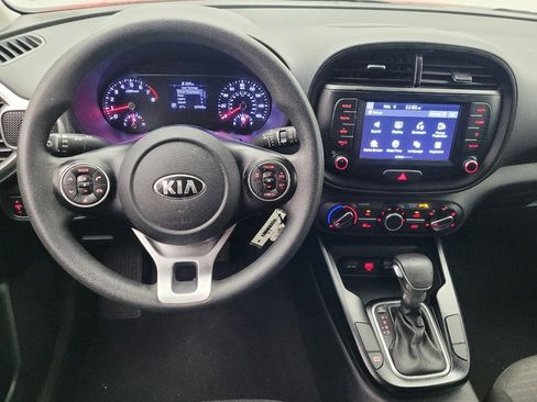 Used 2020 Kia Soul S image 22