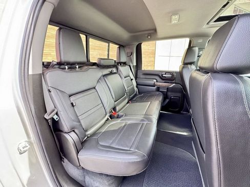 Used 2023 GMC Sierra 2500 Denali w/ Denali Ultimate Package AWD/4WD image 40
