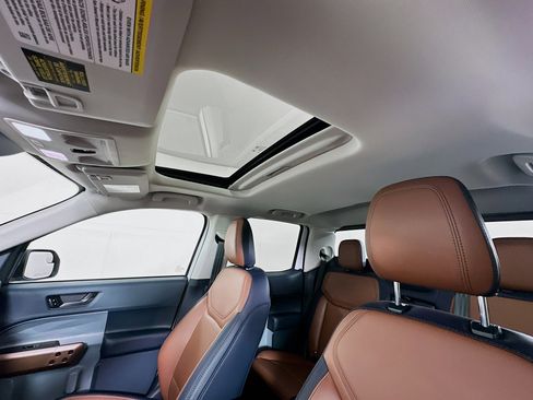 Used 2023 Ford Maverick Lariat w/ Equipment Group 500A Standard image 30