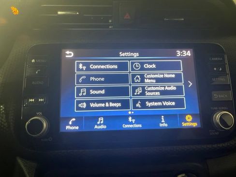 Used 2024 Nissan Kicks SV FWD image 22