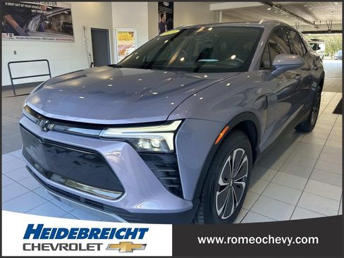 Used 2024 Chevrolet Blazer EV LT AWD/4WD image 6
