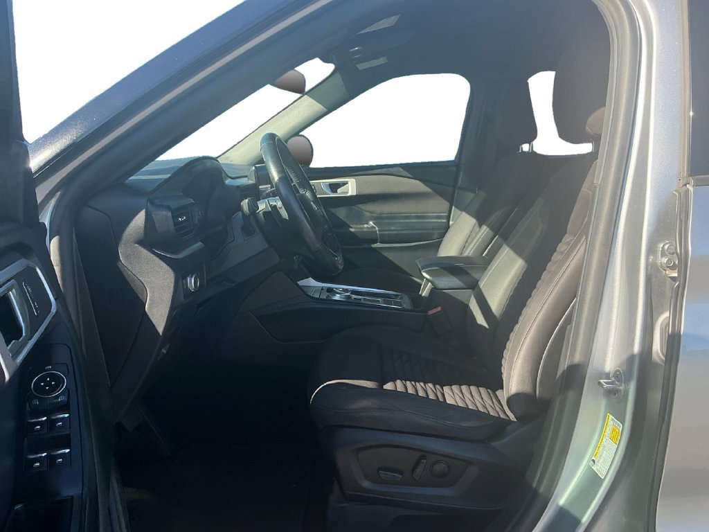 Certified 2020 Ford Explorer XLT RWD image 14