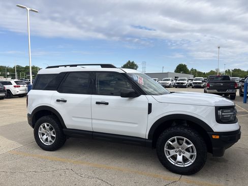 Used 2021 Ford Bronco Sport AWD/4WD image 3