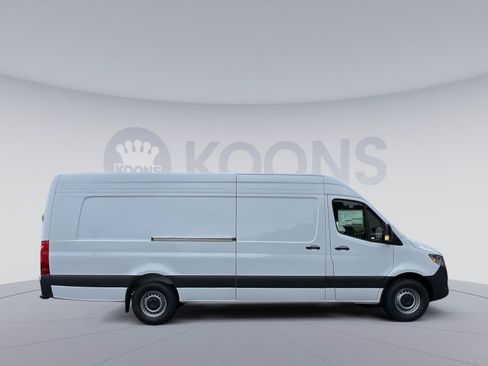 New 2026 Mercedes-Benz Sprinter 2500 image 12