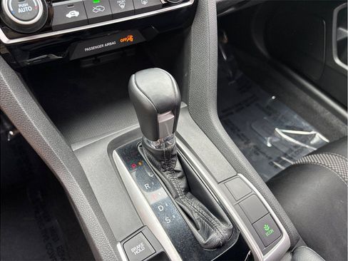 Used 2020 Honda Civic Sport image 29