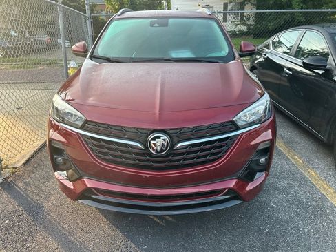 Used 2023 Buick Encore GX Select w/ Sport Touring Package FWD image 2