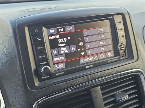 Used 2020 Dodge Grand Caravan SXT image 23