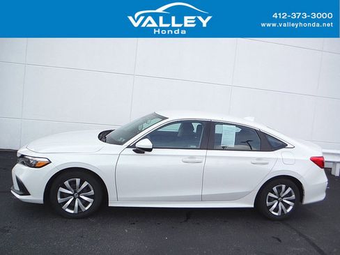 Used 2023 Honda Civic LX image 2