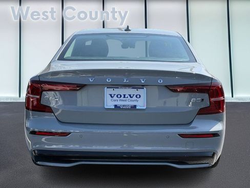 Certified 2025 Volvo S60 B5 Core w/ Climate Package AWD/4WD image 6