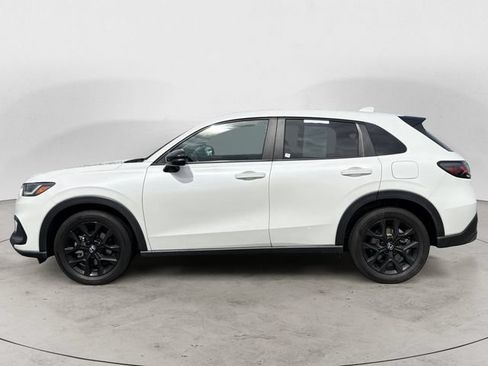 Used 2025 Honda HR-V Sport image 8