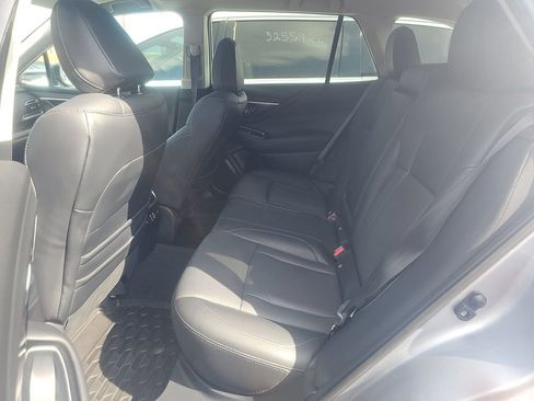 Used 2023 Subaru Outback Limited XT image 4