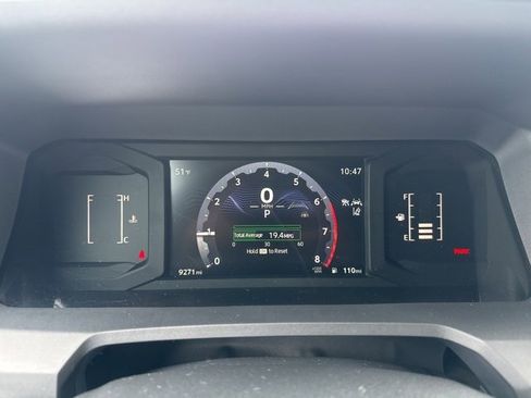 Used 2025 Toyota Tacoma SR image 14