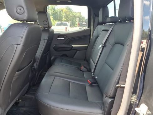 Used 2023 Chevrolet Colorado LT w/ LT Convenience Package III RWD image 18