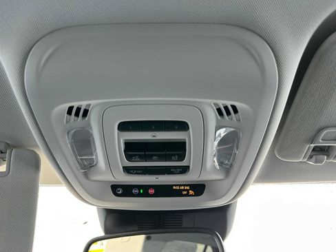 New 2026 Buick Envision Preferred image 32