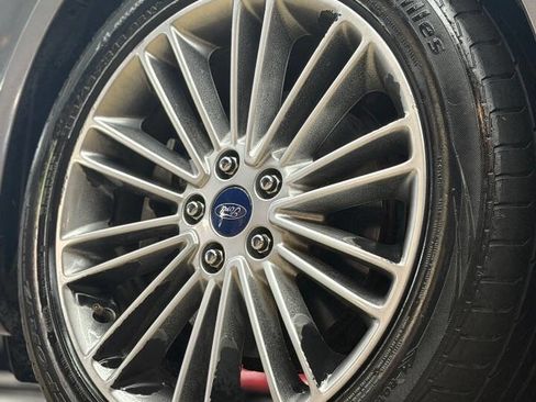 Used 2013 Ford Fusion SE FWD image 14