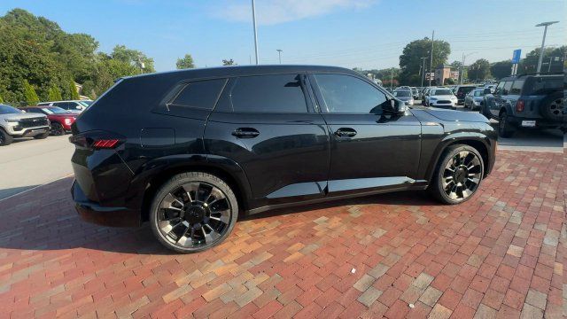 Used 2023 BMW XM AWD/4WD image 3