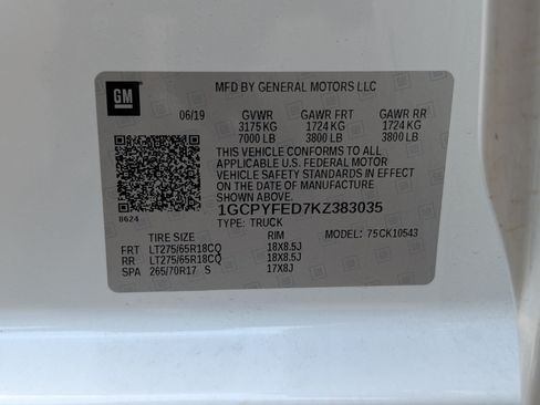Used 2019 Chevrolet Silverado 1500 LT Trail Boss AWD/4WD image 39