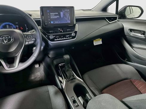 Certified 2026 Toyota Corolla SE FWD image 24