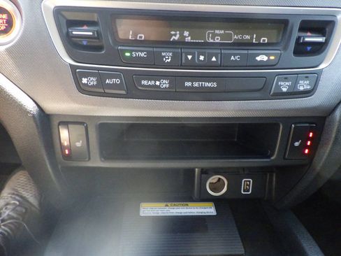Used 2023 Honda Ridgeline RTL-E image 25