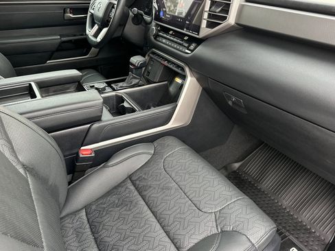 Used 2024 Toyota Tundra Limited image 14