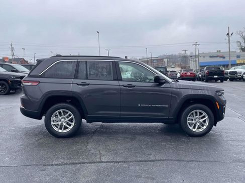 New 2025 Jeep Grand Cherokee Laredo X w/ Luxury Tech Group I image 9