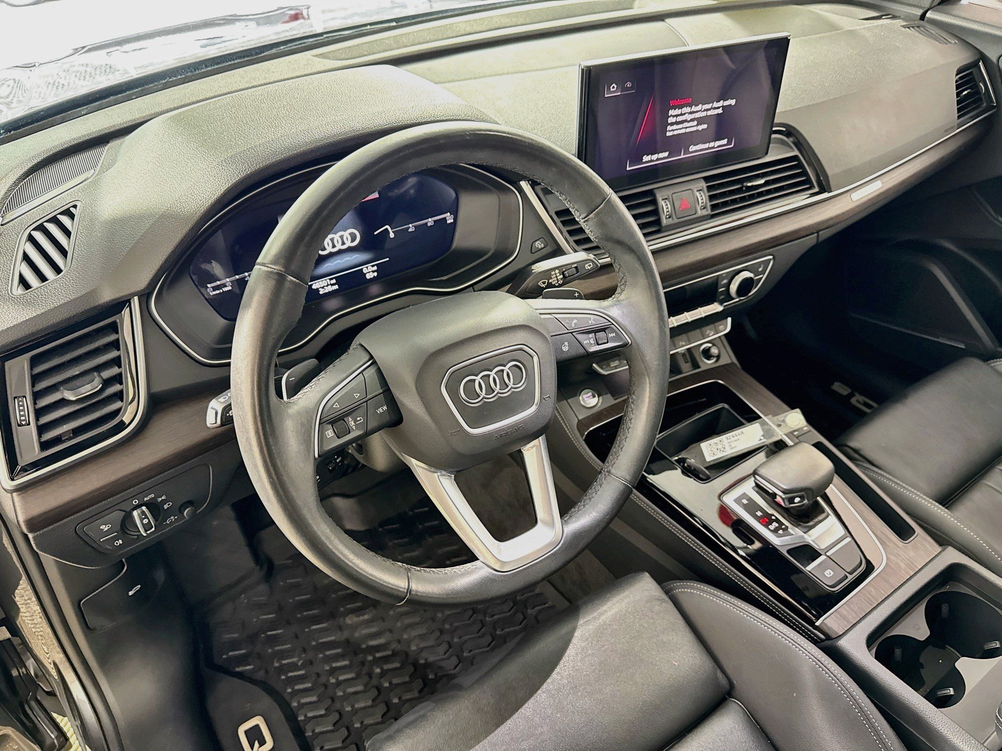 Used 2023 Audi Q5 2.0T Premium Plus w/ Premium Plus Package AWD/4WD image 13