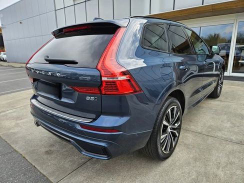 Certified 2023 Volvo XC60 B5 Plus w/ Climate Package AWD/4WD image 5