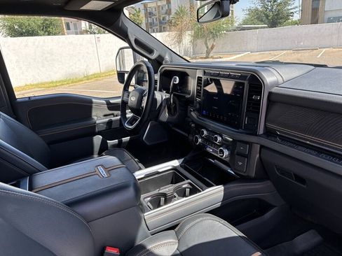 Used 2023 Ford F350 Platinum w/ Tremor Off-Road Package AWD/4WD image 37