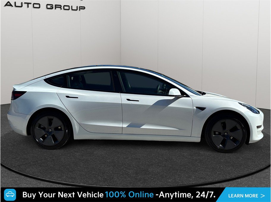 Used 2022 Tesla Model 3 RWD image 10